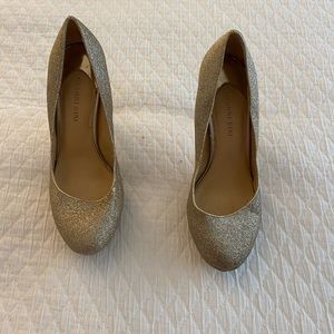Gold Sparkly Glitter Platform Shoes 8.5